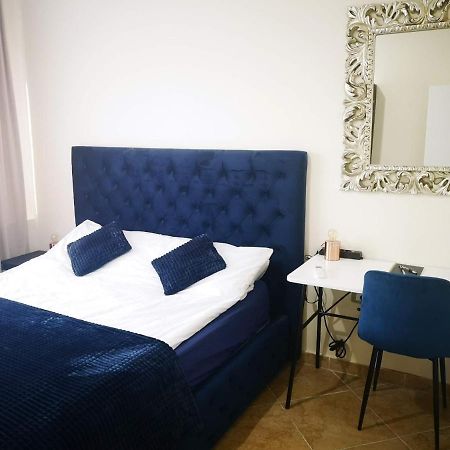 Riviera Deluxe Apartments Vlorë Exteriér fotografie